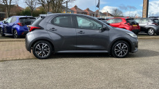 Toyota Yaris 1.5 Hybrid Design 5dr CVT Hybrid Hatchback